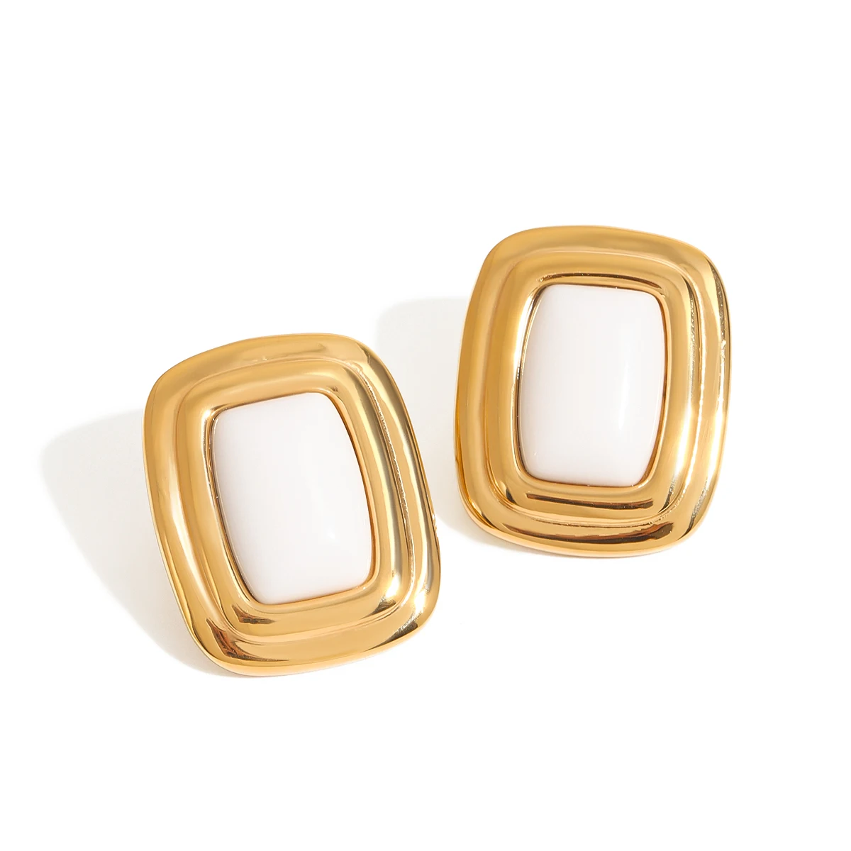 Women Style Retro Style 18K Gold Stainless Steel Red Agate Square Round Red Agate Earrings
