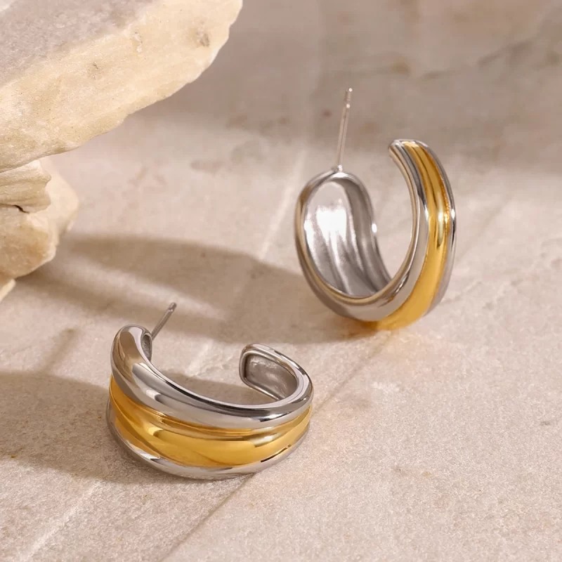 18K Gold Plated Twist Two Tone C-shaped Convex and Concave Color Matching Earrings for Women - Image 2