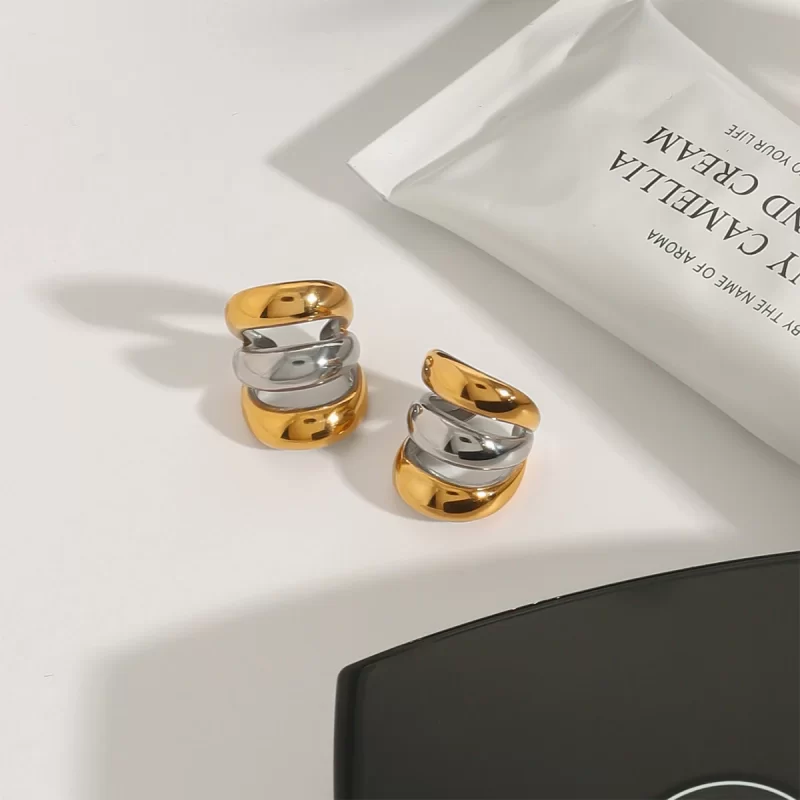 Unique Design Stainless Steel Gold Plated Stud Earrings 18K Striped Hollow Women Earrings - Image 4