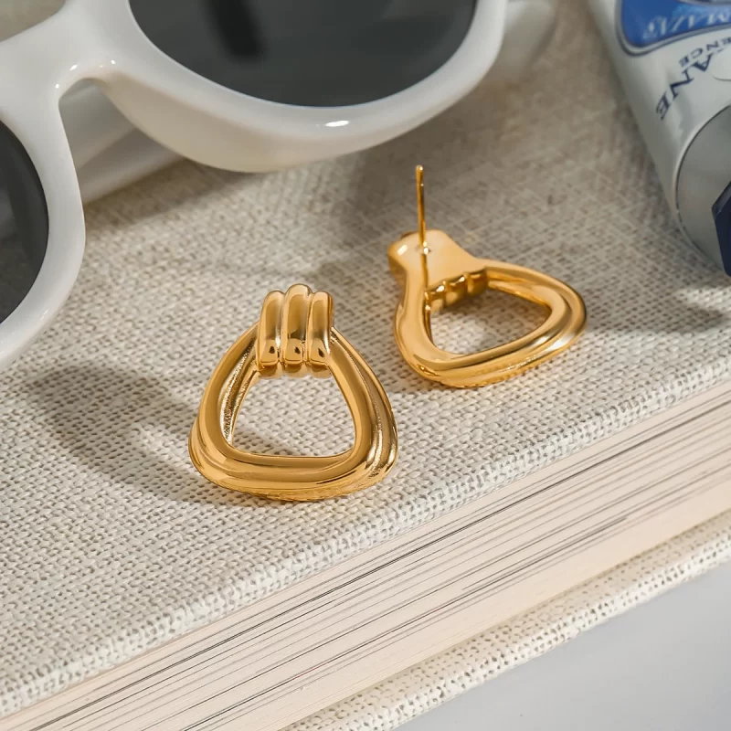 18K PVD Gold Stainless Steel Geometric Bold Statement Fashion Jewelry Twisted Hoop Earrings for Women - Image 5