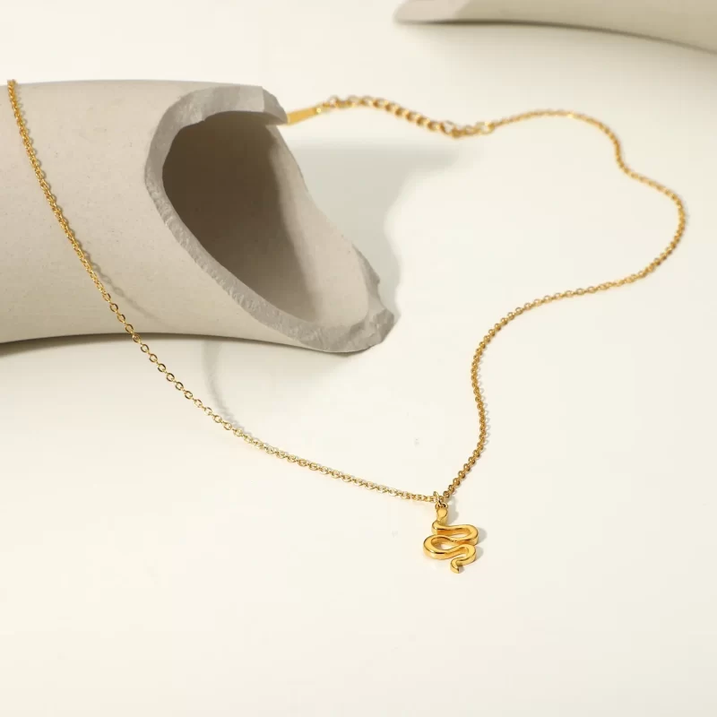 Popular Stainless Steel Link Chain Snake Pendant Necklace Jewelry Snake Pendant Necklace - Image 2