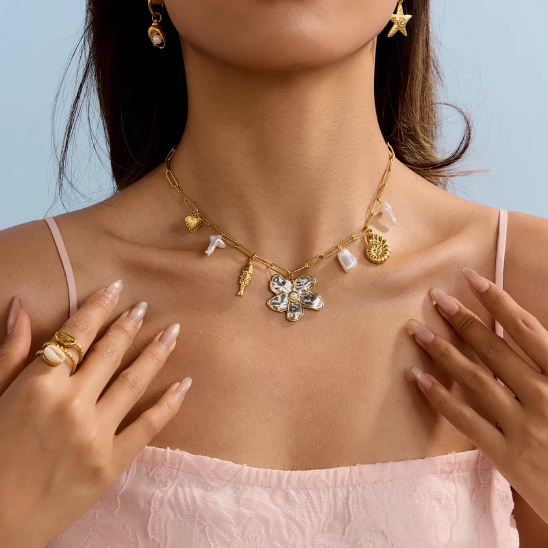 J&D Summer Ocean 18K Gold Necklace Stainless Steel Fish Conch Thread Heart Two Tone Flower Necklaces - Image 3
