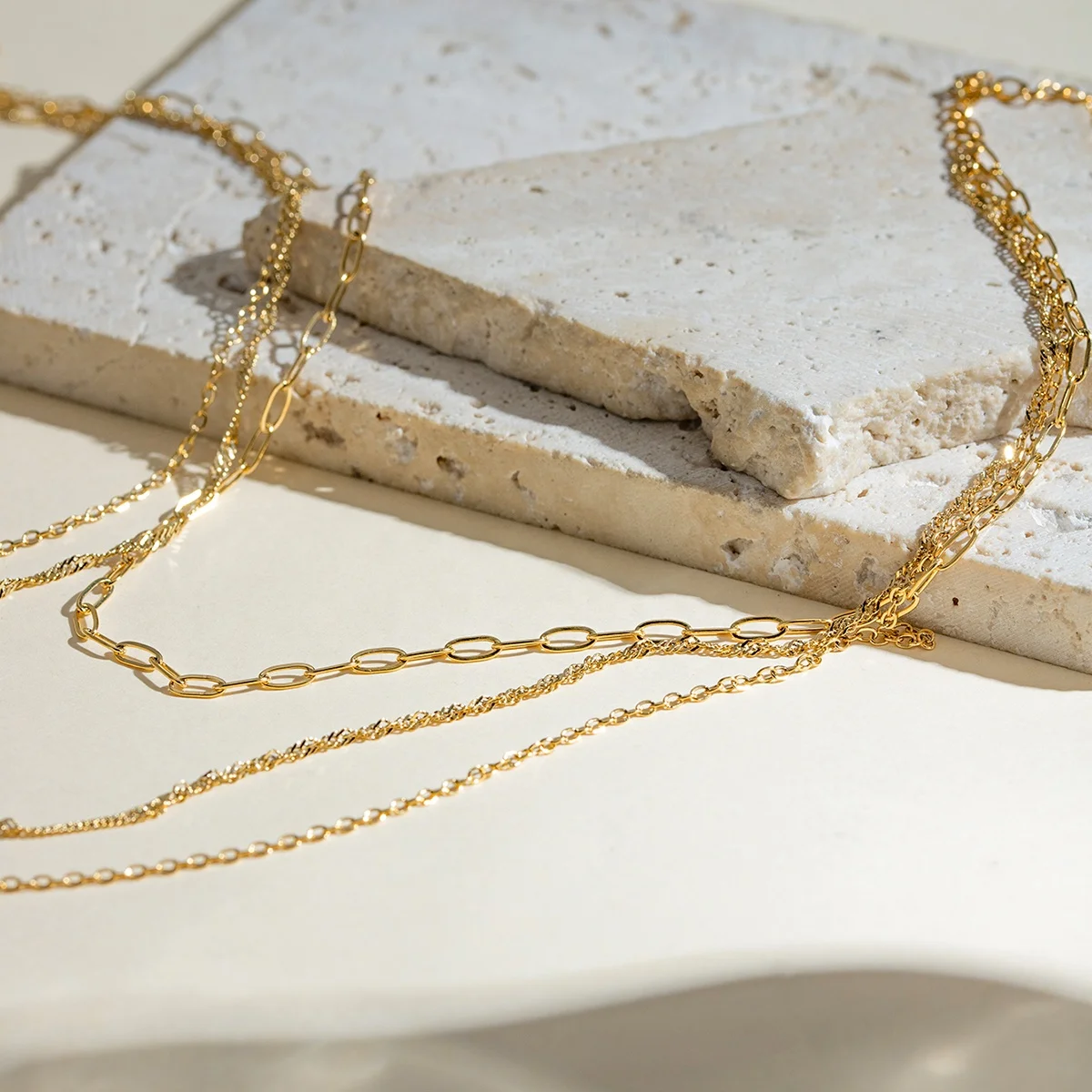 Fashionable 18K Real Gold IP Plated Stainless Steel Paperclip Chain Layer Necklace Zircon Necklace for Women Party Decoration
