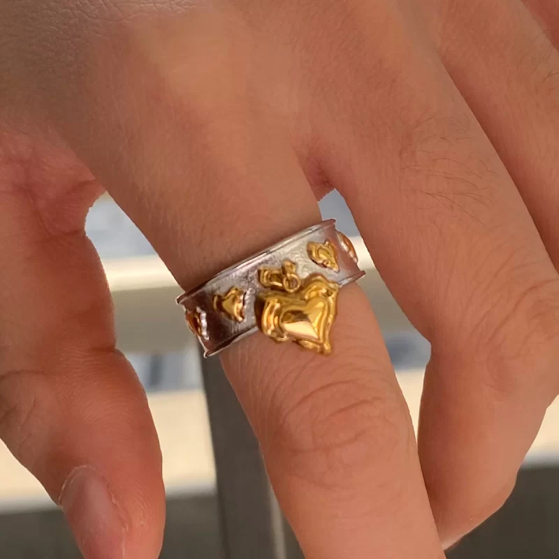 J&D 18K Gold Stainless Steel Liquid Metal Modern Minimalist Jewelry Heart Pattern Ring - Image 2