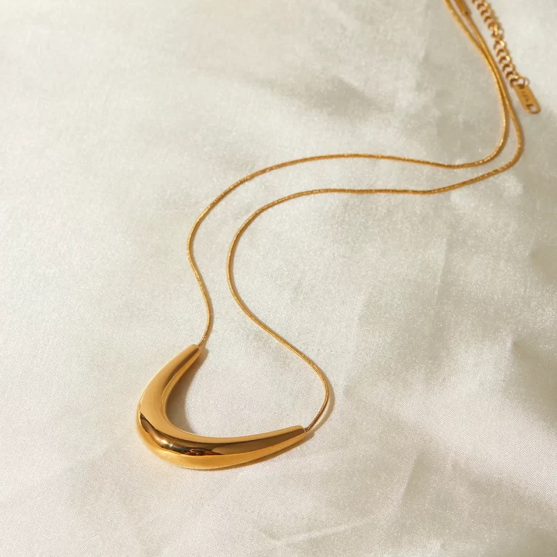 J&D Waterproof 18K Gold Plated Stainless Steel Jewelry U Shape Smooth Smile Necklace Women Daily - Image 3