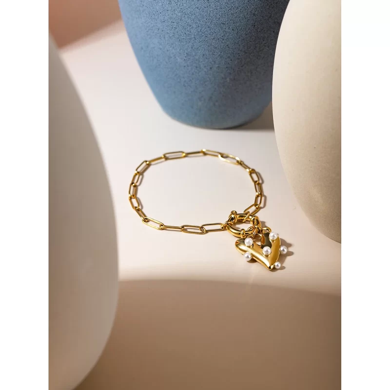 J&D Designer 20cm Stainless Steel Women Bracelet 18K Gold Plated Big Heart Pearl Pendant Bracelet - Image 3