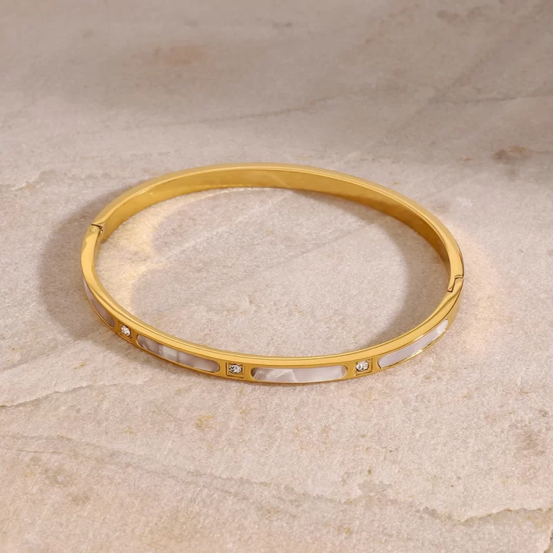 J&D 18k Gold Stainless Steel Oval Resin Rhinestone Bracelet 4mm Elegant Charm Jewelry - Image 2