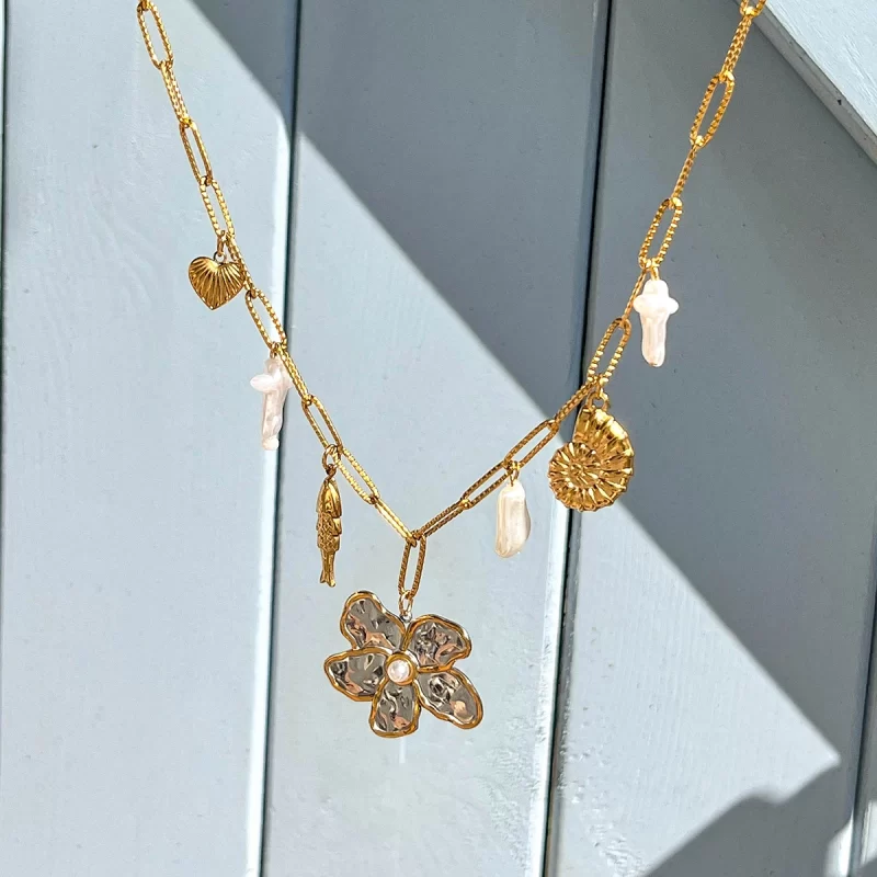 J&D Summer Ocean 18K Gold Necklace Stainless Steel Fish Conch Thread Heart Two Tone Flower Necklaces - Image 5