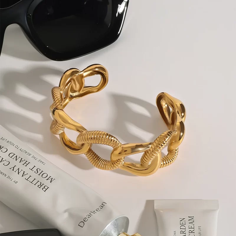 J&D Elegant Twisted Rope Chain Bracelet Bold Design Fashion Statement Jewelry 18K Gold Plated Stainless Steel Cuff Bangle - Image 3