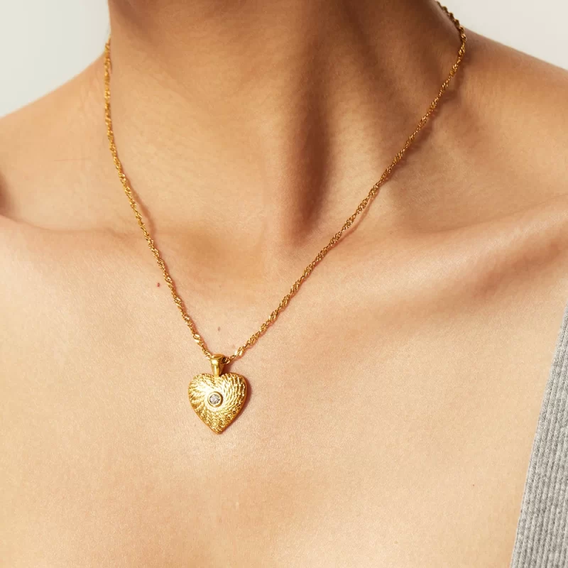 Youthway Stainless Steel Coin Pendant Necklace Autumn/Winter Metal Texture Pendant Waterproof Women's Jewelry - Image 2
