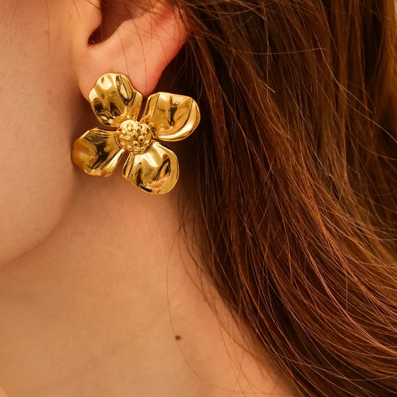 18K PVD Ins Style Unisex Stainless Steel Stud Earrings Trendy 18K Gold Plated Flower Cuff Big Earrings for Women - Image 3