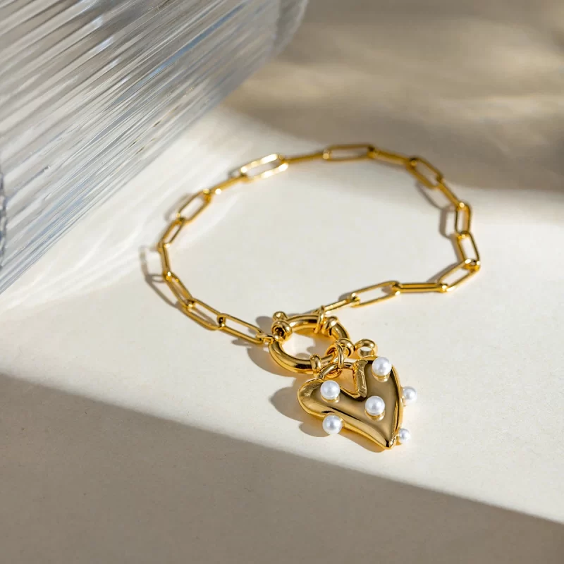 J&D Designer 20cm Stainless Steel Women Bracelet 18K Gold Plated Big Heart Pearl Pendant Bracelet - Image 5