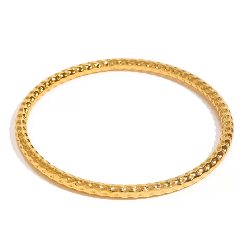 J&D 18k Gold Stainless Steel Modern Hammered Closed Bangle Chic Design for Women