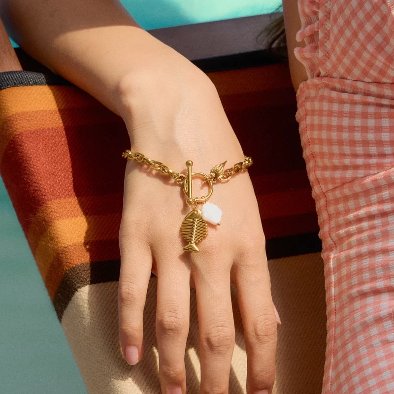 J&D Summer Holiday Style 18K Gold Stainless Steel Fishbone Conch Shell Pendant OT Buckle Bracelets - Image 3