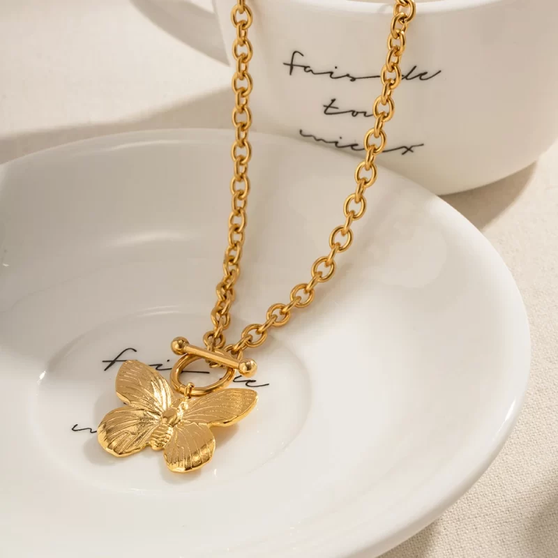 2023 New Trend 18k Gold Plated Vivid Butterfly Necklace Stainless Steel Pendant Fashion Jewelry - Image 3