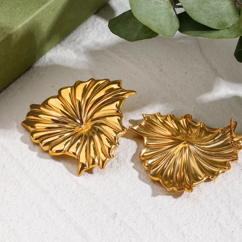 Delicate Jewelry Women 18K Gold Stainless Steel Waterproof Earrings Ribbed Large Leaf Big Earrings - Image 5