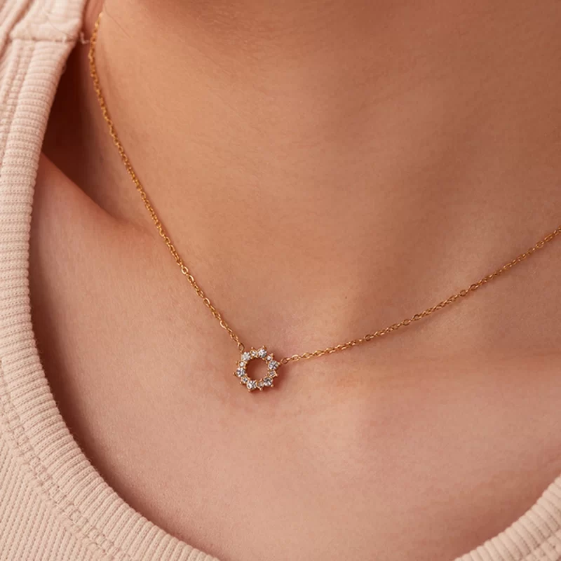 Dainty Zircon Ring Shape Pendant Necklace Stainless Steel 18K Pvd Gold Plated Jewelry Necklace - Image 2