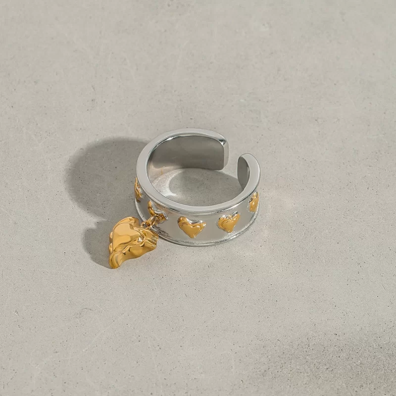 J&D 18K Gold Stainless Steel Liquid Metal Modern Minimalist Jewelry Heart Pattern Ring - Image 3