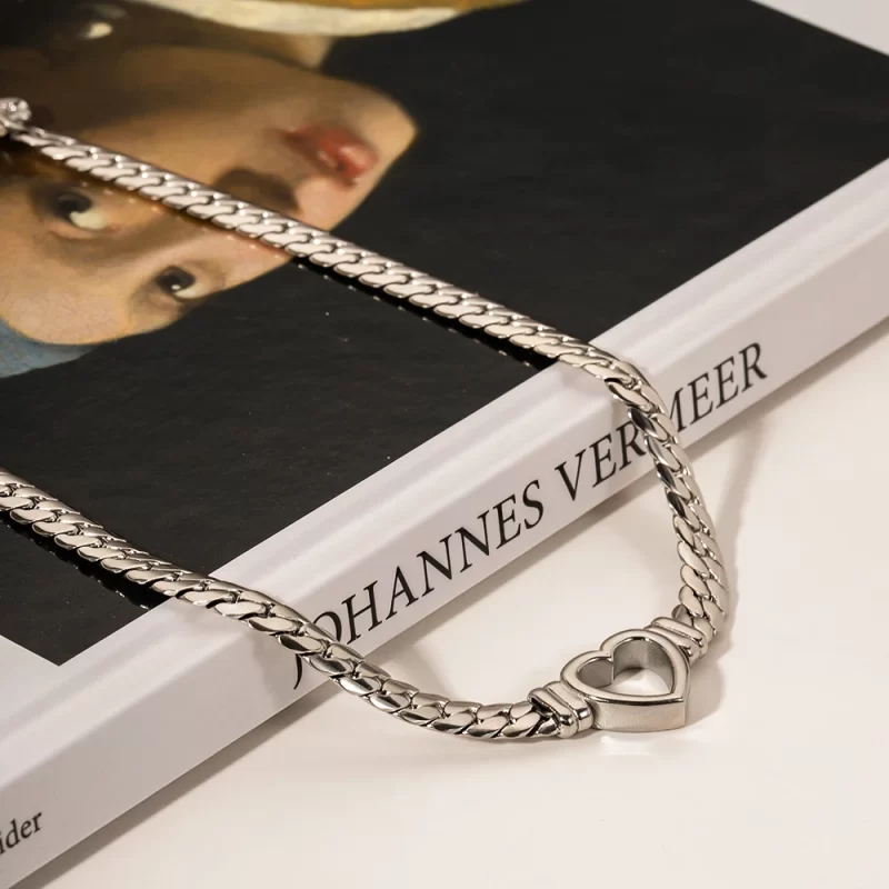 New Trend Stainless Steel Silver Plated Cuban Chain Hollow Heart Necklace Wedding Love Heart Necklace - Image 3