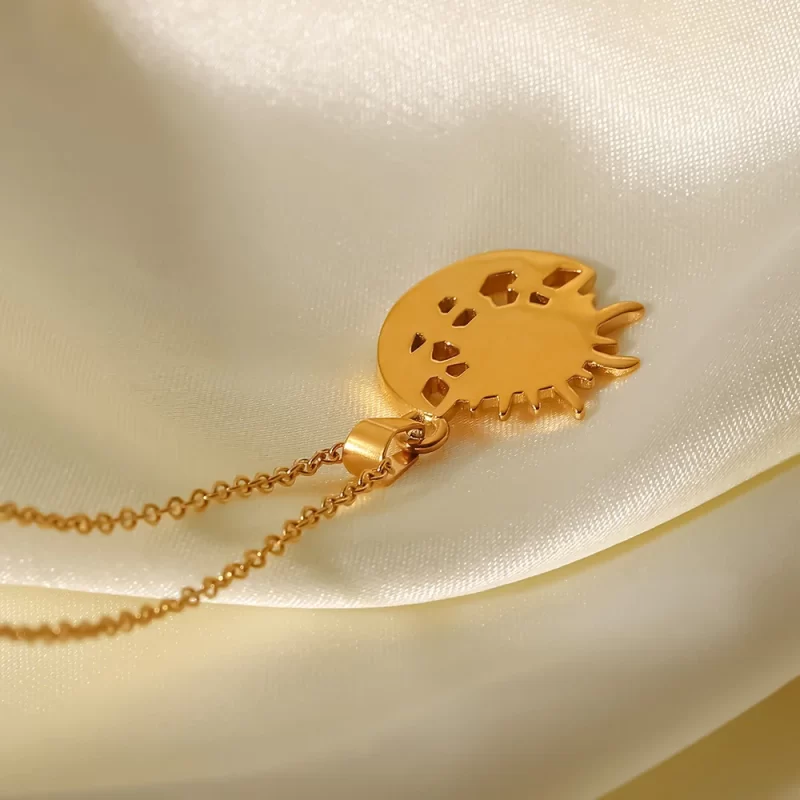 Stainless Steel Zircon Moon Sun Necklace Women 18K Gold Plated Moon Sunburst Pendant Necklace for Girls - Image 2