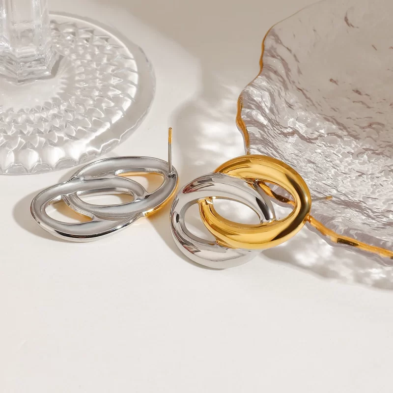 Jewelry 18K Gold Plated High Polished Stainless Steel Interlocking Oval Two Tone Stud Earrings - Image 4