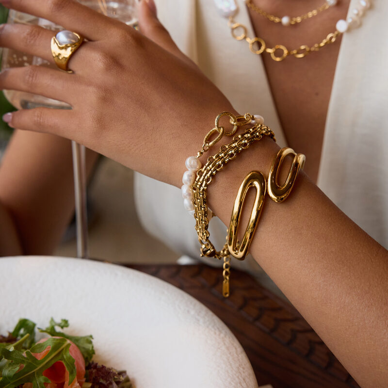 J&D Elegant Graceful 18K Gold and Stainless Steel Freshwater Pearl Thread Ring Bracelets - Image 4