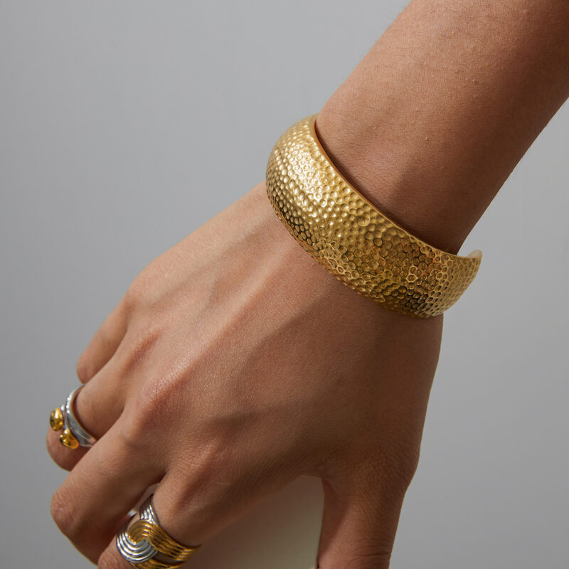 J&D 18K Gold Plate Stainless Steel Cuff High Polished Minimalist Chunky Hammered Open Bangle Bracelet - Image 2