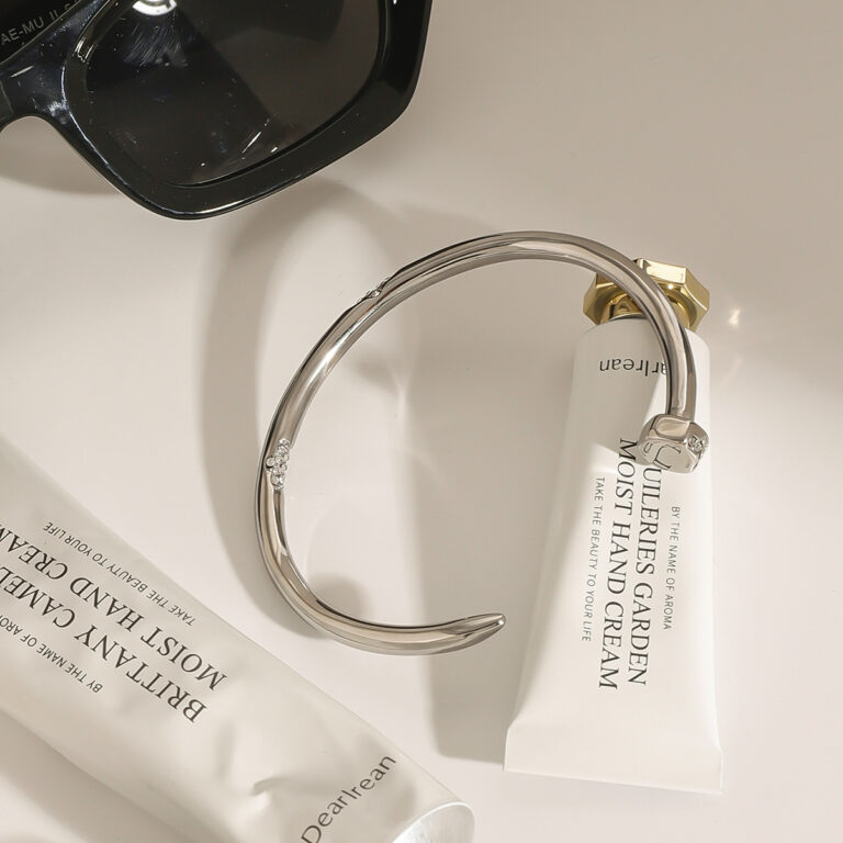 Unisex Minimalist Steel Color Stainless Steel Diamond Nail Bangle - Image 3