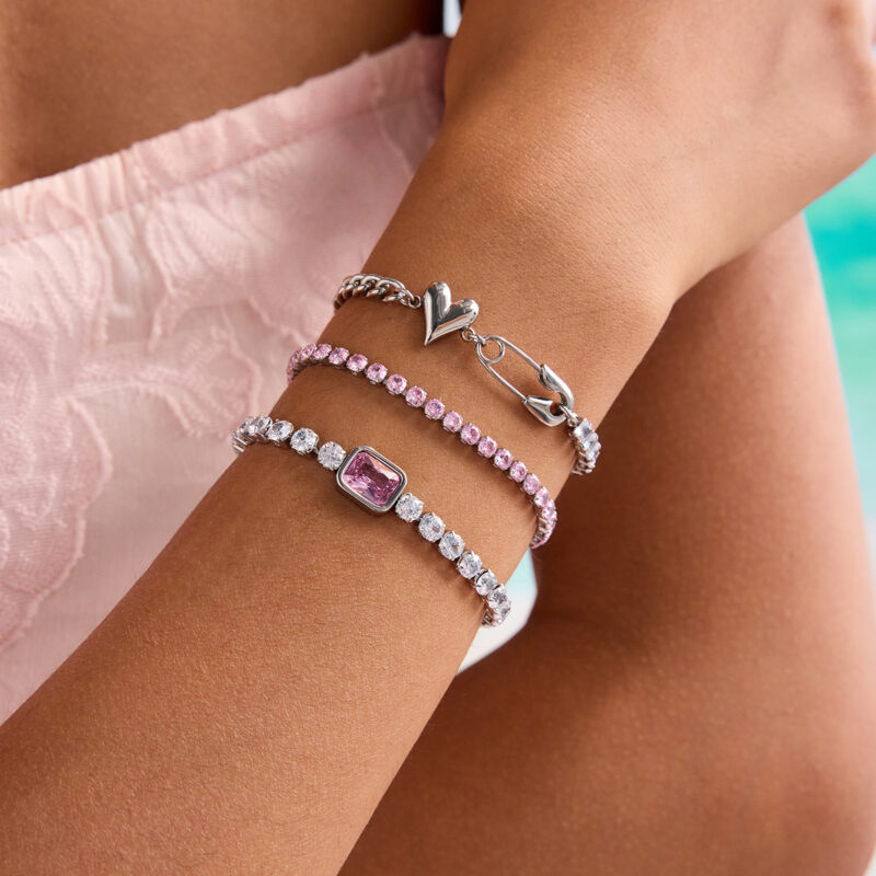 Stainless Steel Paperclip Chain Bracelet with Heart & Zirconia - Image 4