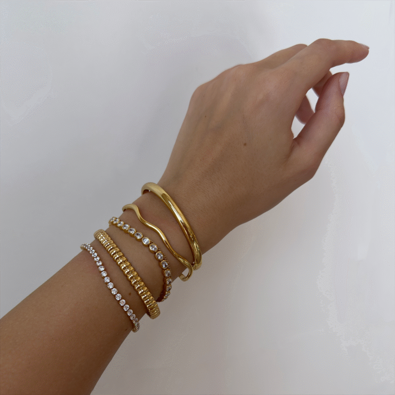Women's Classic 18K Gold Stainless Steel Smooth Minimalist Open Bangle Bracelet - Image 4