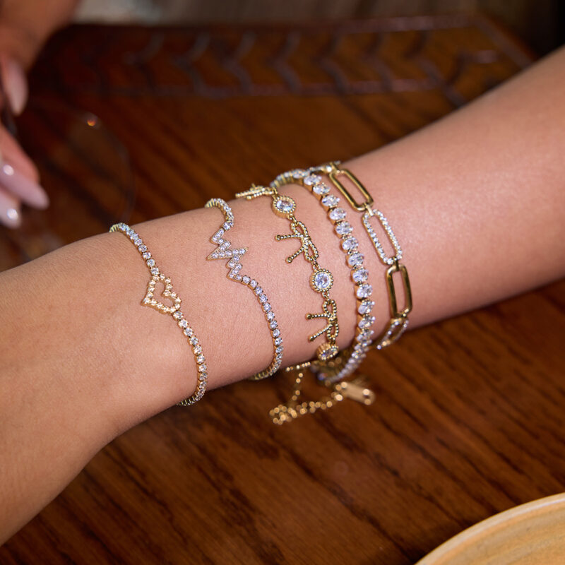 J&D 18K Gold Plate Stainless Steel Bracelet Trendy Sweet Romance Zircon Hollow Heart Bowknot Bracelets - Image 4