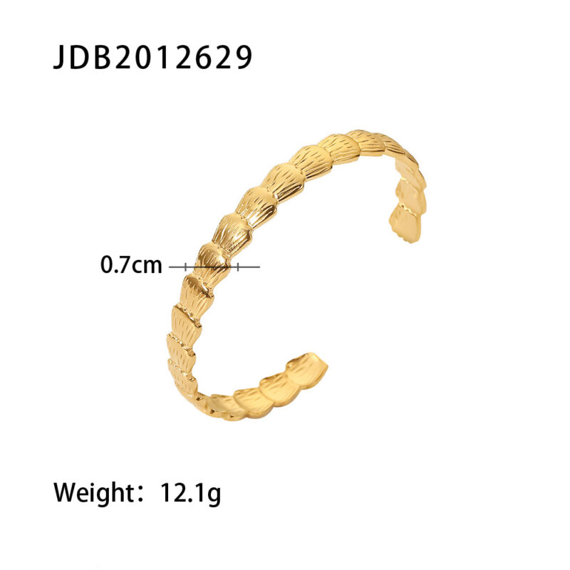 Stainless Steel 18K Gold-plated Open Bangle Fashion Jewelry Shell Shape Bracelet for Women - Image 6
