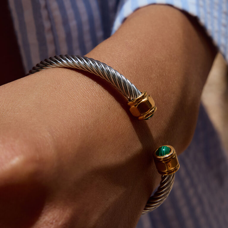 Modern Minimalist 18K Gold Stainless Steel & Malachite Bracelet - Genuine Stone Inlaid Ribbed Cuff Jewelry for Women - Image 2