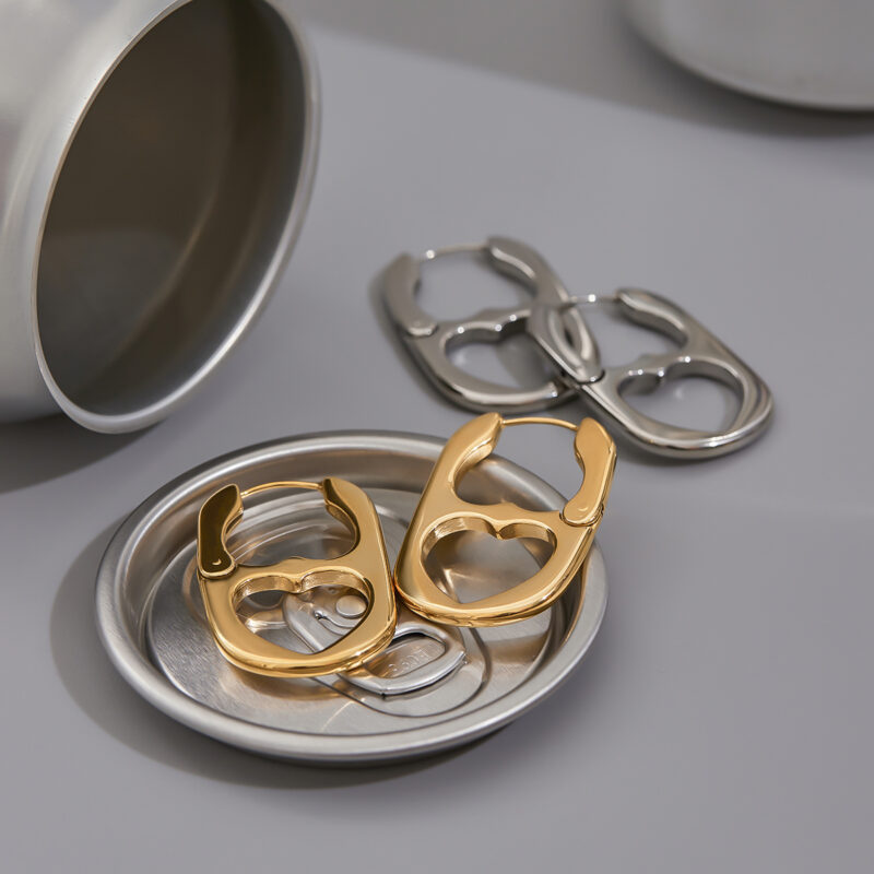Men's Designer 18K Gold Stainless Steel Smooth Can-Inspired Hollow Heart Stud Earrings - Image 2