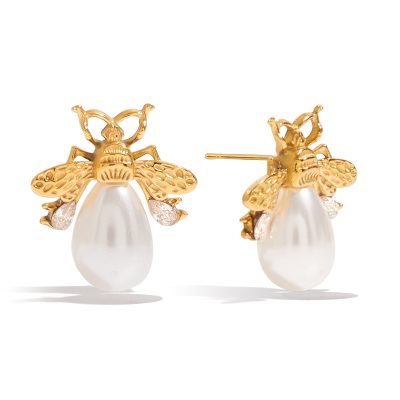 J&D New Classic Style 18k Gold Plated Tarnish Free Stainless Steel Hypoallergenic Bee Resin Pearls Zircon Earrings