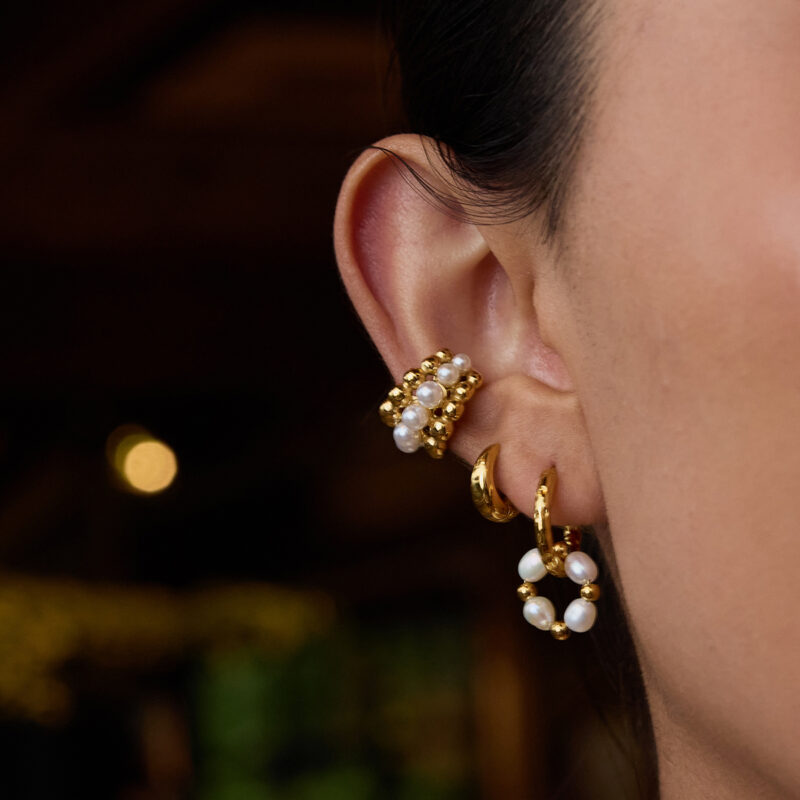 Elegant Women's 18K Gold Resin Pearl Triple Layer Ear Cuffs - Image 5