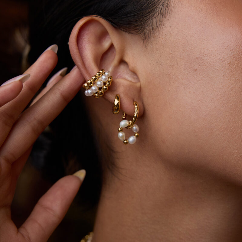 Elegant Women's 18K Gold Resin Pearl Triple Layer Ear Cuffs - Image 4