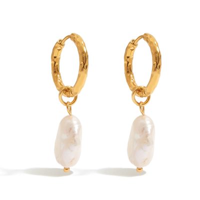 J&D Elegant Graceful Jewelry 18K Gold Stainless Steel Freshwater Pearl Huggie Hoop Earrings