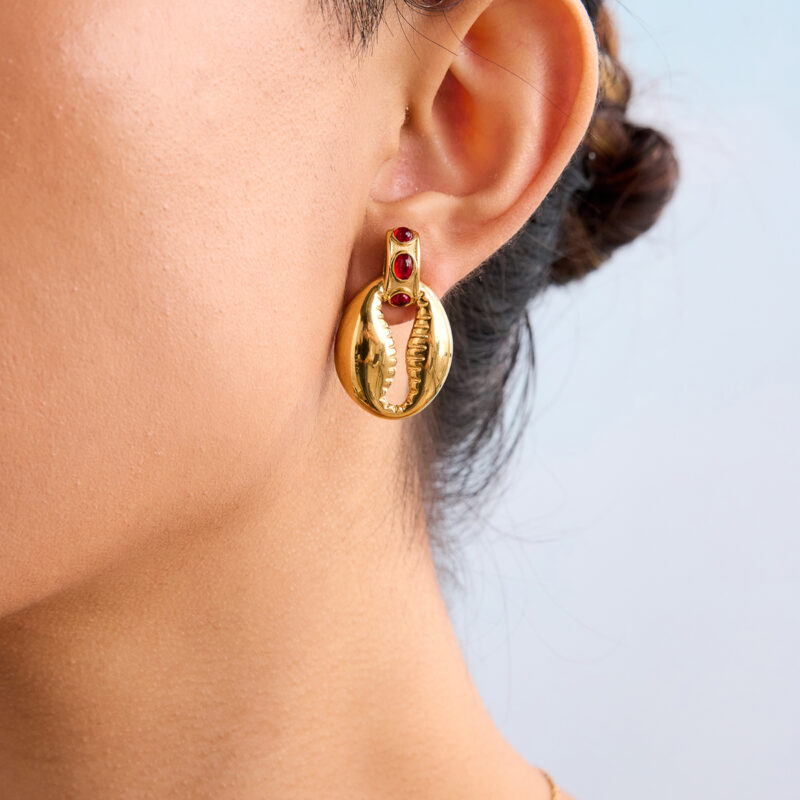 JD Exclusive Women's 18K Gold Stainless Steel Cat Eye Shell Red Earrings Pair - Image 2
