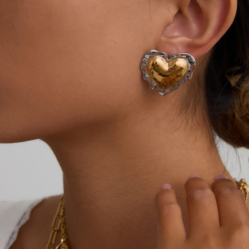 Sweet Romantic 18K Gold Stainless Steel Hammered Textured Love Earrings - Chubby Ruffled Two-Tone Leaf Design for Women - Image 3