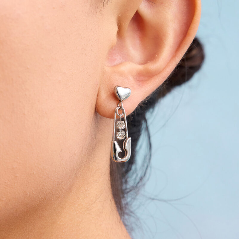 Stainless Steel Paperclip Earrings with White Zirconia Pendant - Image 3