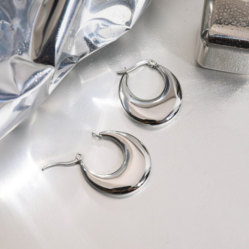 Women's Classic Stainless Steel U-Shape Hoop Earrings Pair - Image 3