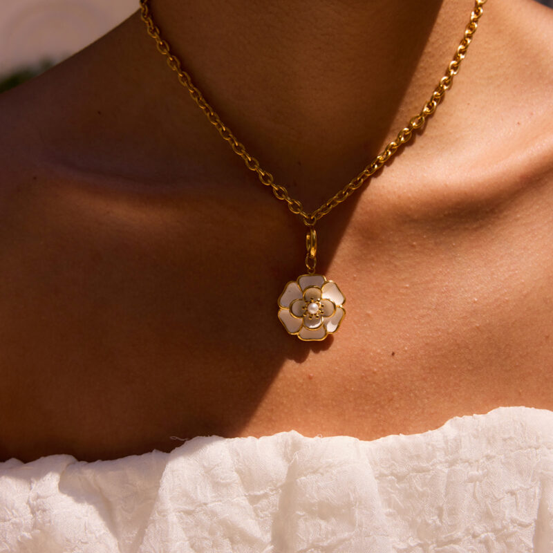 J&D Resin Floral Necklace 18K Gold Plated Stainless Steel Accent Adjustable Boho Jewelry Hypoallergenic Gift - Image 6