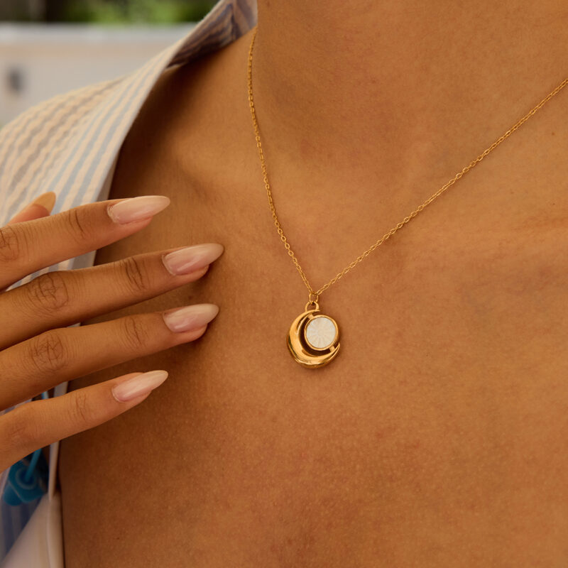J&D Titanium Steel Fashion Necklace Moon Necklace Simple Minimalist 18K Gold Stainless Steel Pendant Necklace - Image 4