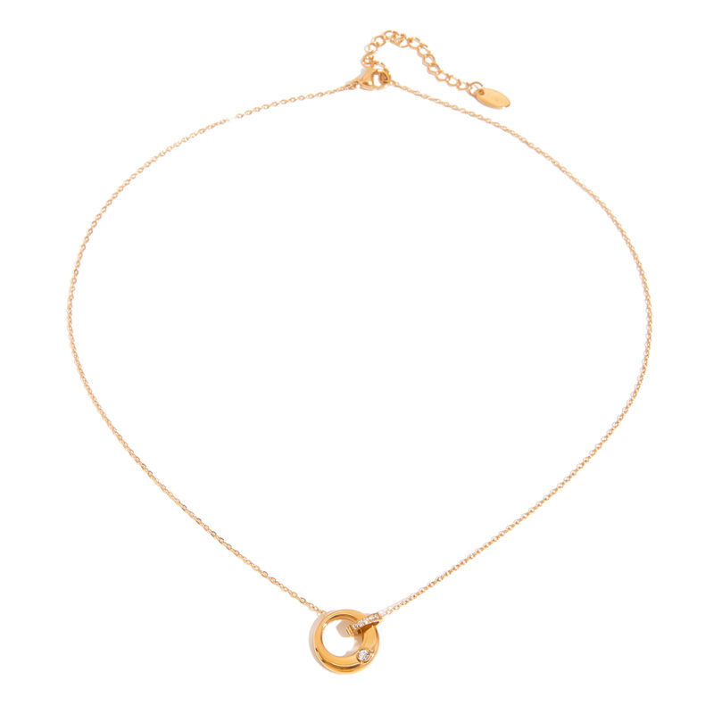 Trendy Women's Stainless Steel Necklace - Minimalist Interlocking Chain, INS Fashion Gold Titanium Steel Collarbone Pendant