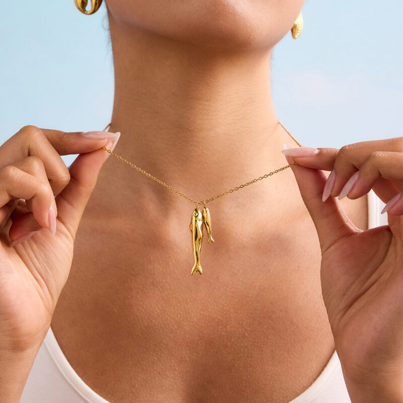 18K Gold Stainless Steel Double Fish Pendant Necklace - 55+5cm Adjustable Beach Jewelry for Women - Image 3