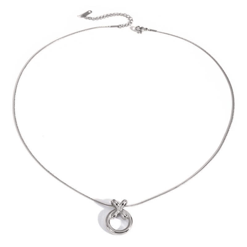 J&D Jewelry Fashion Necklace Silver Plated Snake Chain Necklace Stainless Steel Donuts Pendent Necklace