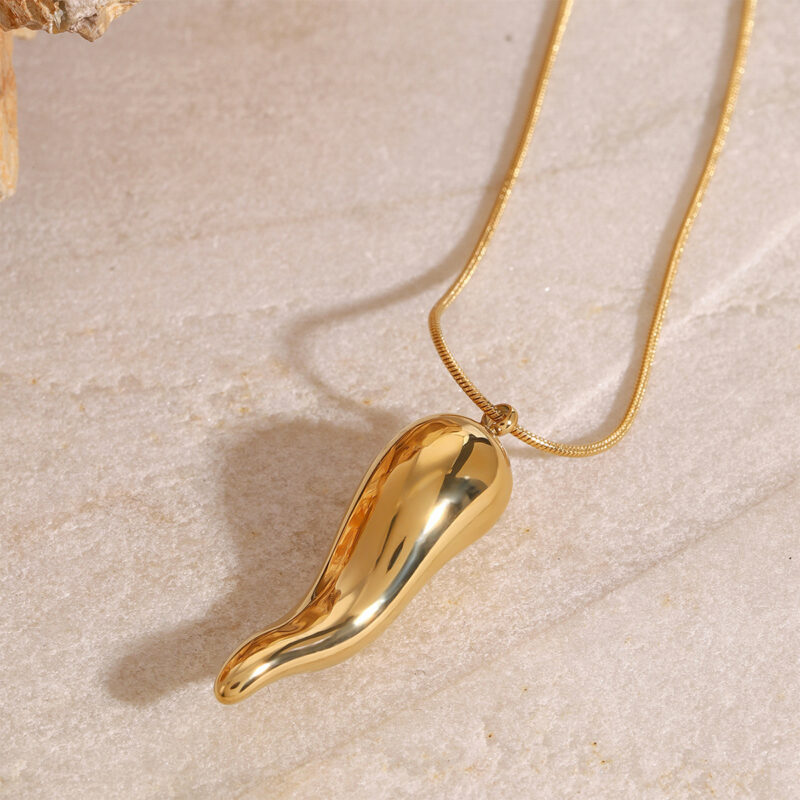 Youthway Statement Chic Gold Plated Stainless Steel Smooth Chili Pepper Pendant Necklace For Women Waterproof Jewelry 2024 - Image 2