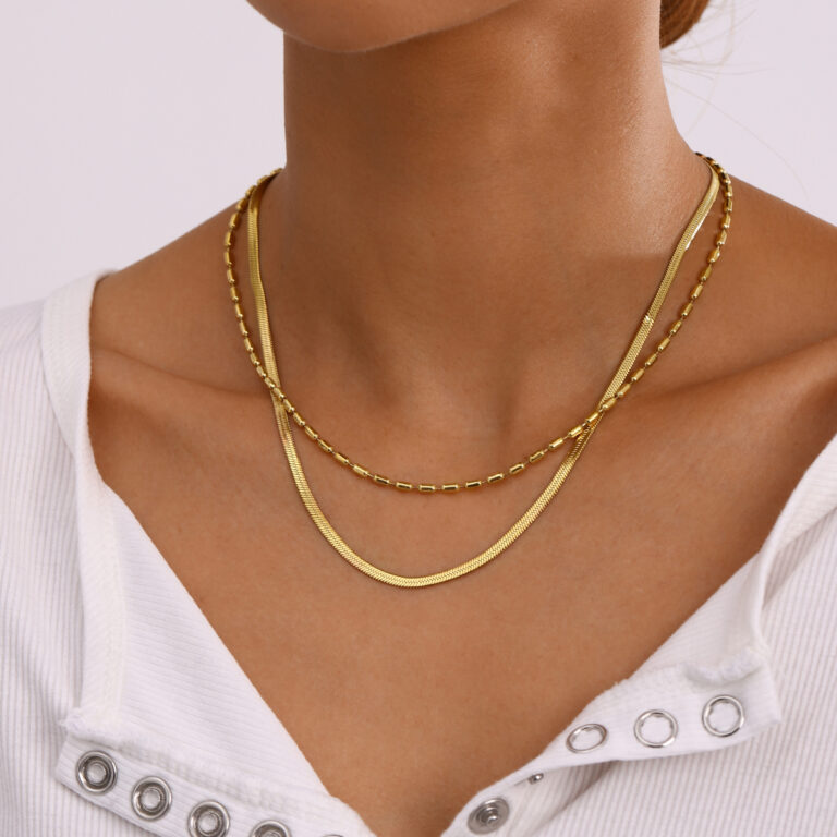 18K Gold Stainless Steel Double Layer Rice Bead & Blade Chain Necklace - Image 4