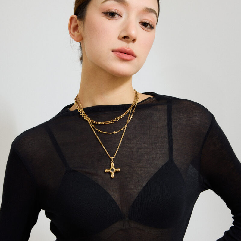 Youthway High Quality 18K Gold Plated Stainless Steel Dark Grey Rhinestone Smooth Cross Pendant Necklace Waterproof Jewelry New - Image 3